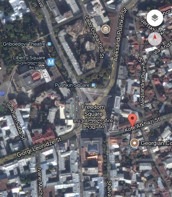 Nutsa'S Apartment In Old Tbilisi Esterno foto
